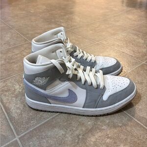 Nike Shoes Air Jordan 1 Mid Wolf Grey Aluminum